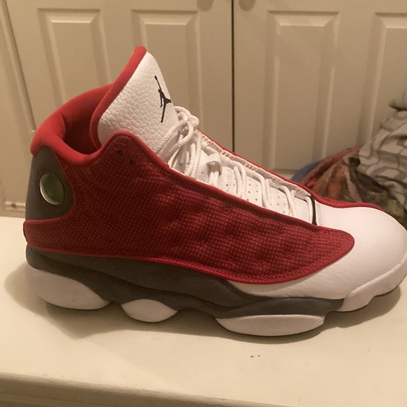 AIR JORDAN 13 RETRO - Picture 5 of 15